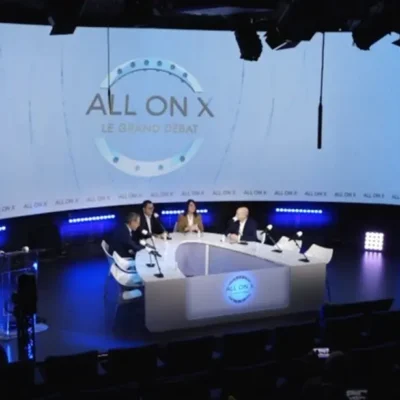 Alice, journaliste en plateau